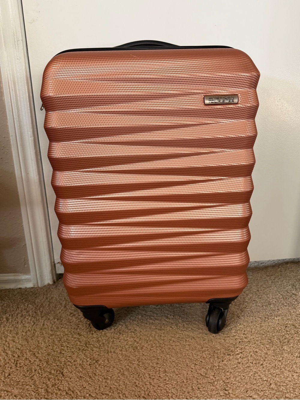 American Tourister Carry-On Suitcase - Rose Gold - Hardside